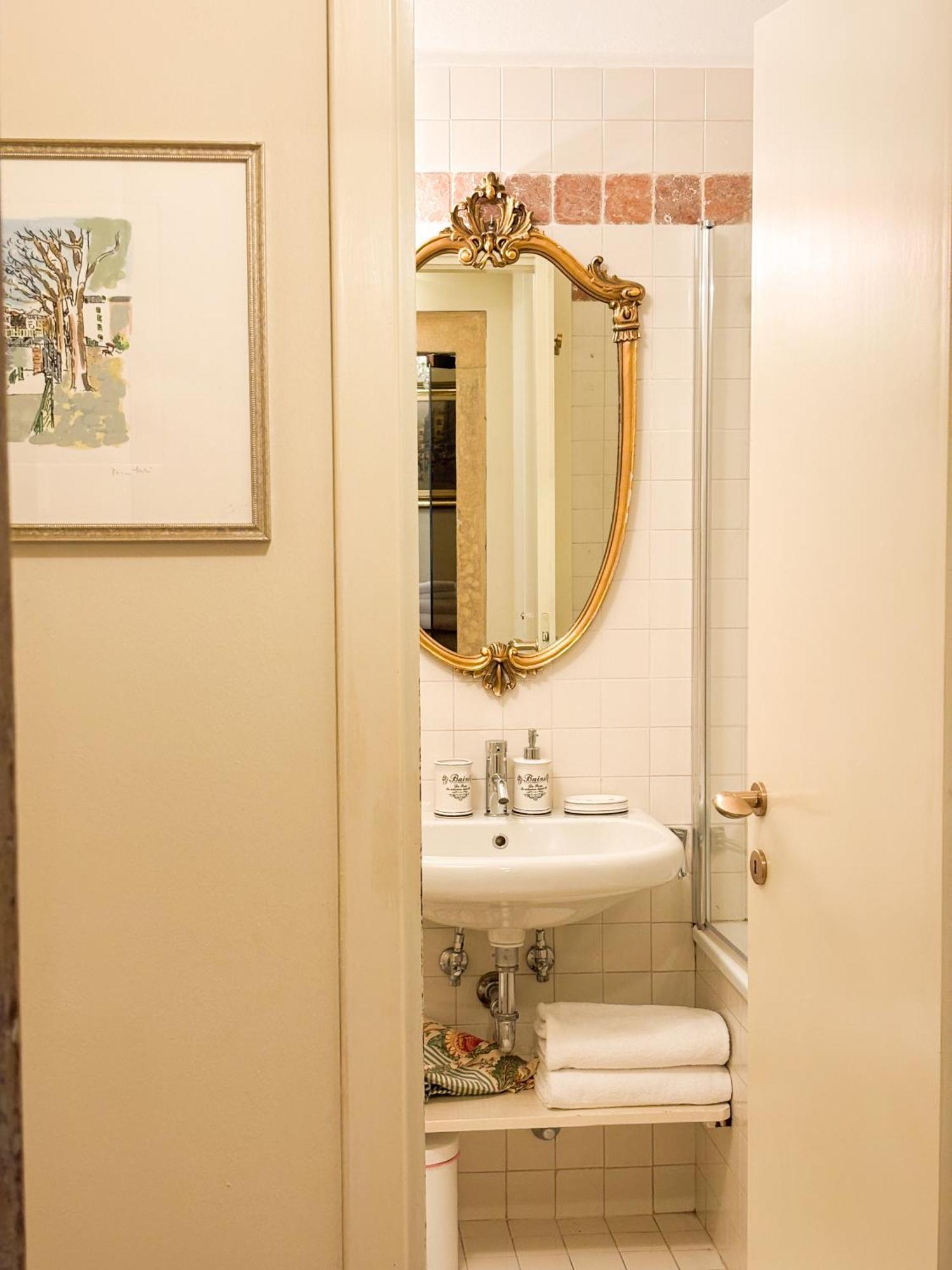 Appartement Palazzo Tiolo à Vérone Extérieur photo